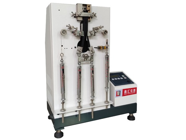 燈炮式耐黃變箱的優(yōu)點都有哪些呢？